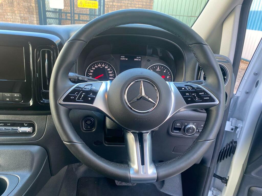 Mercedes-Benz Vito 122 3.0 V6 Brabus Sport-x Dualiner Long Orange #25