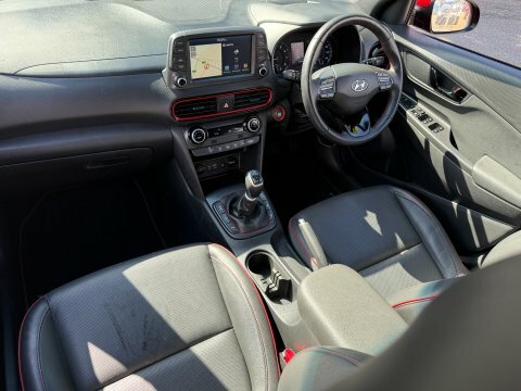 Hyundai Kona Kona Premium Black #35