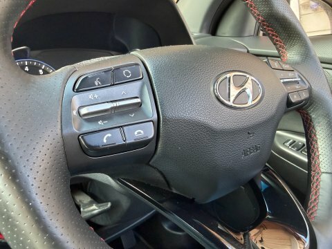 Hyundai Kona Kona Premium Black #39