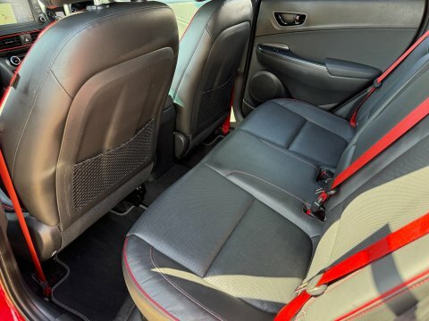 Hyundai Kona Kona Premium Black #32
