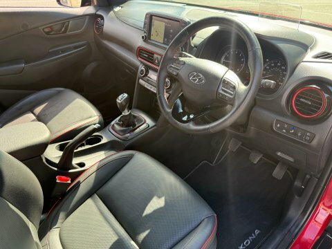 Hyundai Kona Kona Premium Black #12