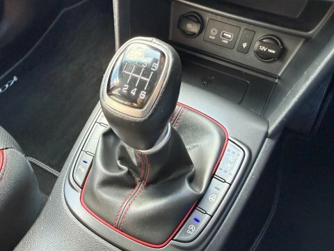 Hyundai Kona Kona Premium Black #47