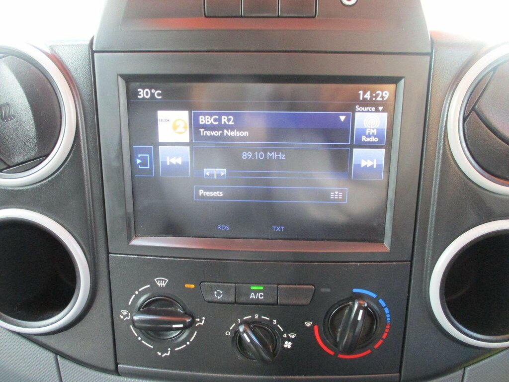 Peugeot Partner 1.6 Horizon Re 100 Bhp Blue #16