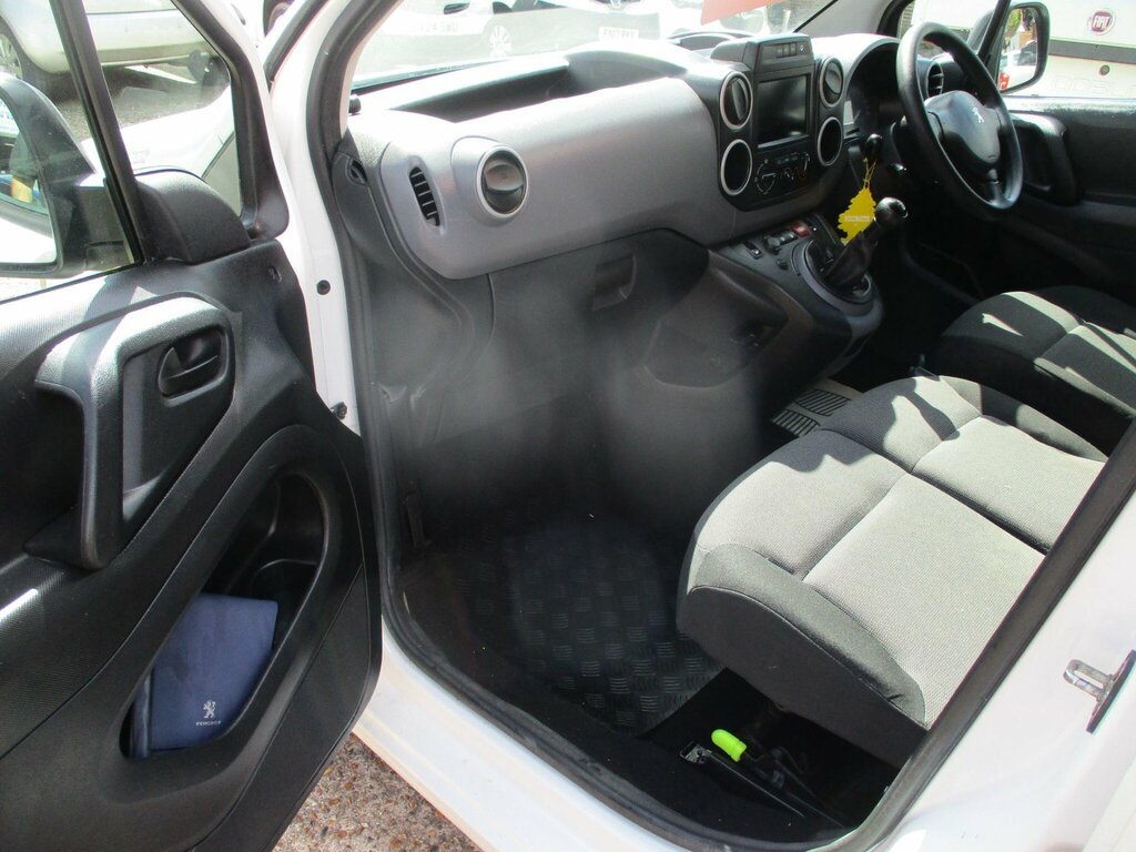 Peugeot Partner 1.6 Horizon Re 100 Bhp Blue #14