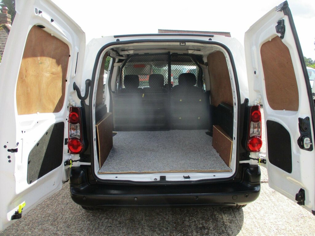 Peugeot Partner 1.6 Horizon Re 100 Bhp Blue #24