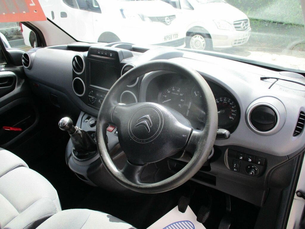 Citroen Berlingo 1.6 625 LX L1 White #27