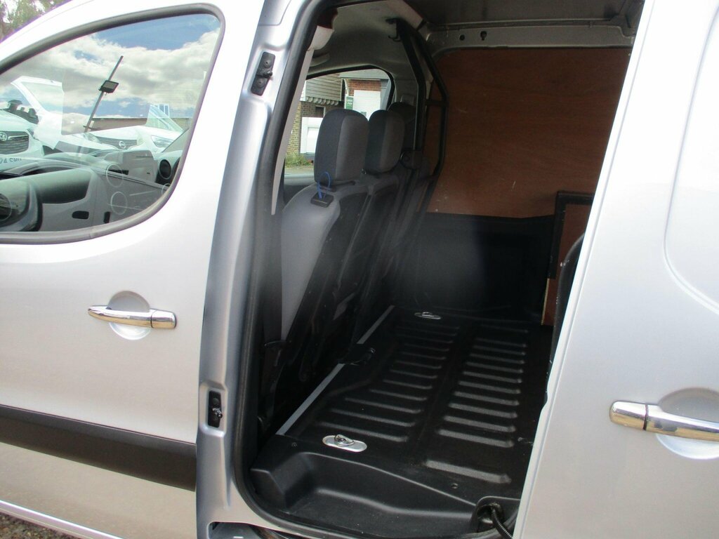 Citroen Berlingo 1.6 625 LX L1 White #20