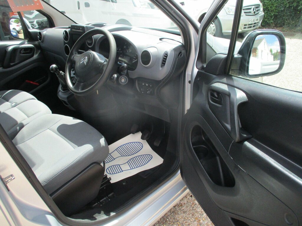 Citroen Berlingo 1.6 625 LX L1 White #24