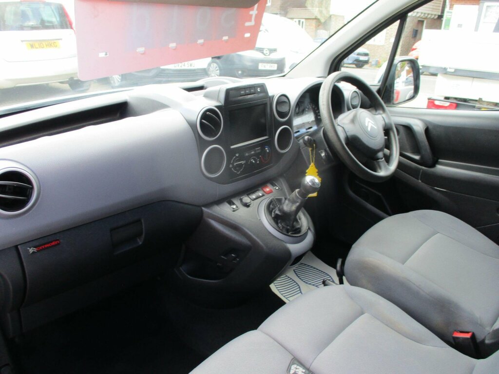 Citroen Berlingo 1.6 625 LX L1 White #14