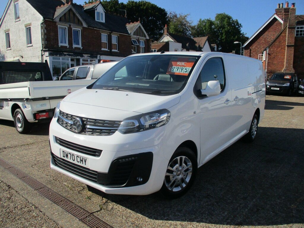 Vauxhall Vivaro 1.5 Turbo D 2900 Sportive L2 H1 Euro 6 Ss White