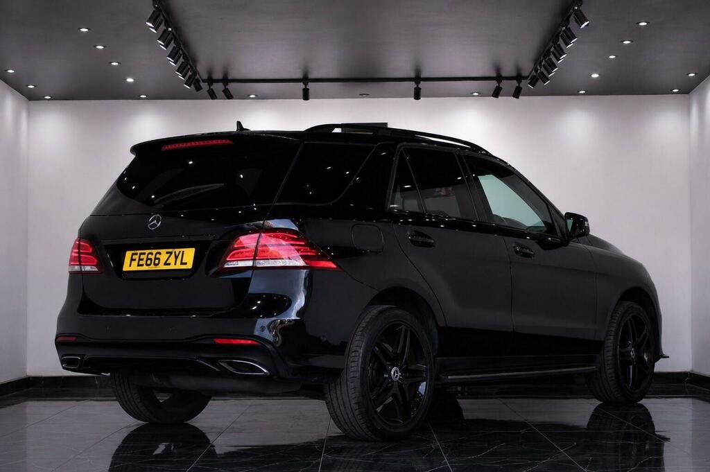 Mercedes-Benz GLE Class Gle350d V6 Amg Line Black #8