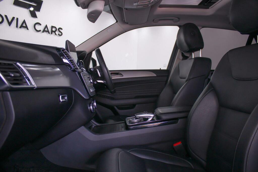 Mercedes-Benz GLE Class Gle350d V6 Amg Line Black #18