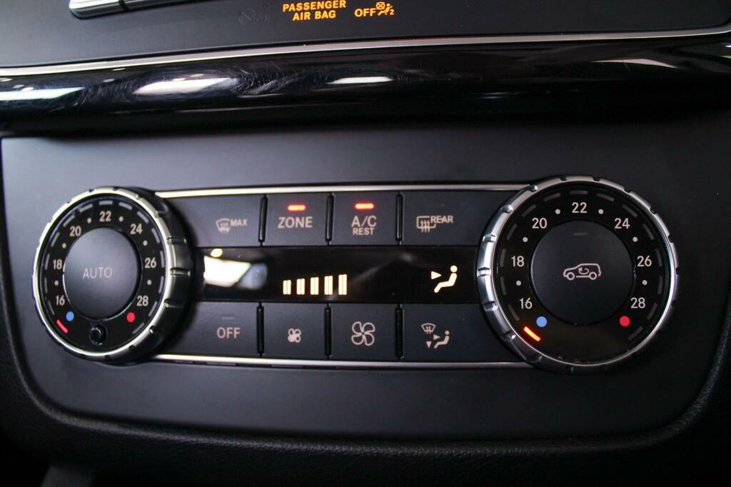 Mercedes-Benz GLE Class Gle350d V6 Amg Line Black #28