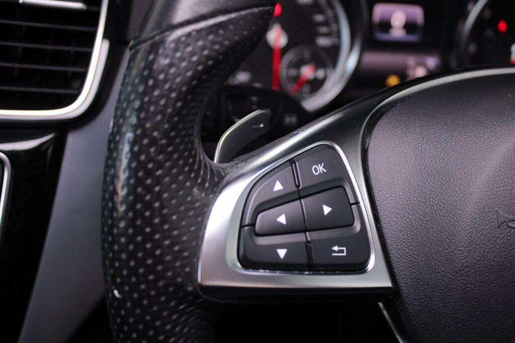 Mercedes-Benz GLE Class Gle350d V6 Amg Line Black #31