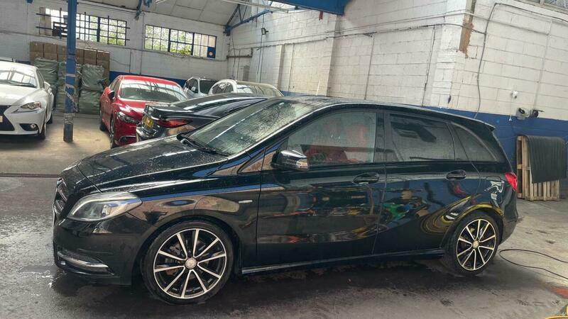 Mercedes-Benz B Class 1.6 B180 Blueefficiency Sport  #4