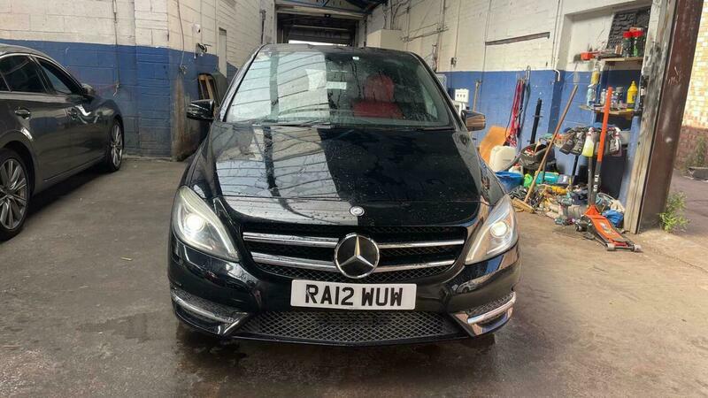 Mercedes-Benz B Class 1.6 B180 Blueefficiency Sport  #2