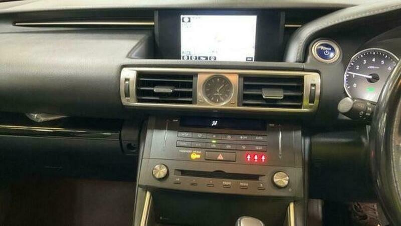 Lexus IS Saloon 2.5 300H F Sport E-cvt Euro 5 Ss 20 White #11