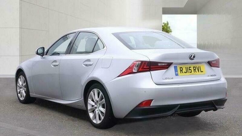 Lexus IS 2.5 300H Executive Edition Silver #3