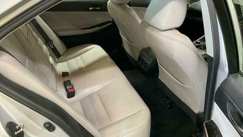 Lexus IS Saloon 2.5 300H F Sport E-cvt Euro 5 Ss 20 White #10