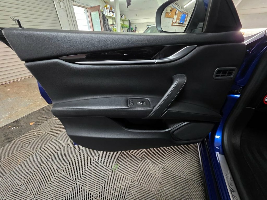 Maserati Ghibli Saloon 3.0D V6 Zf Euro 5 Ss Black #17