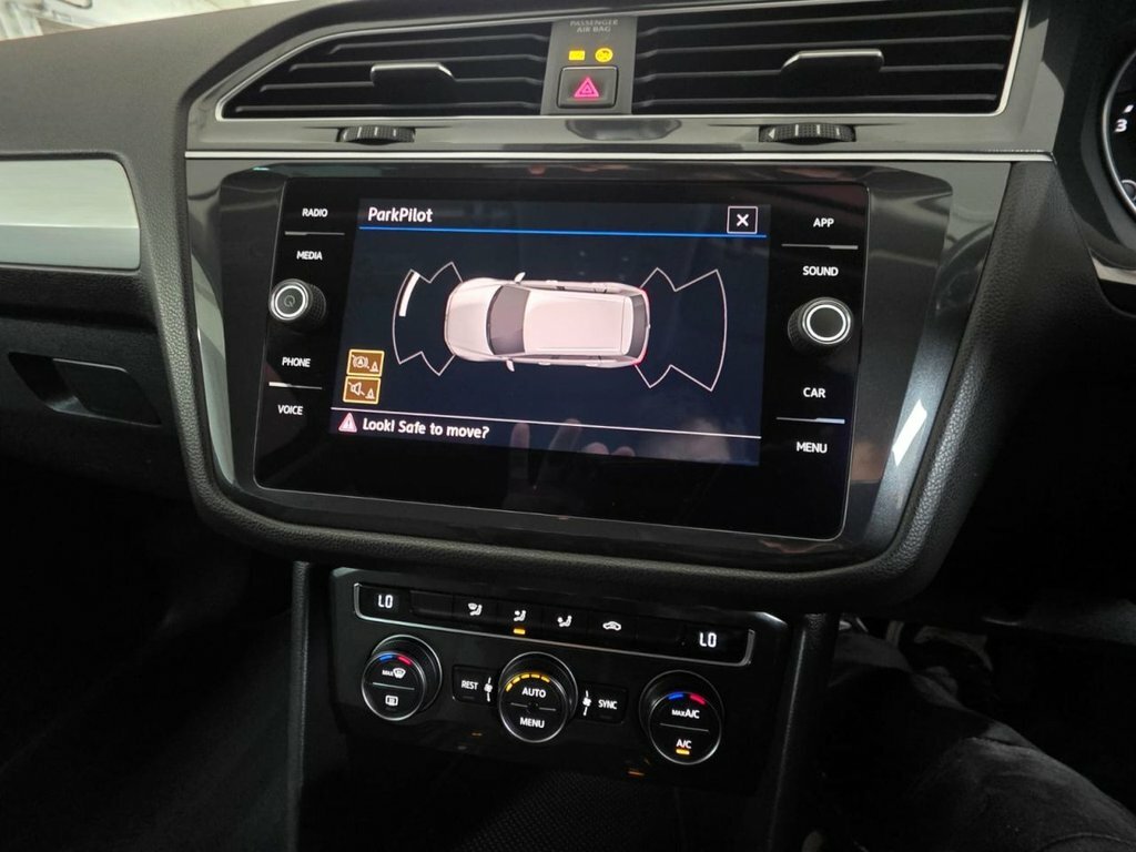 Volkswagen Tiguan 2.0 Tdi Se Suv Euro 6 S S 150 Grey #6