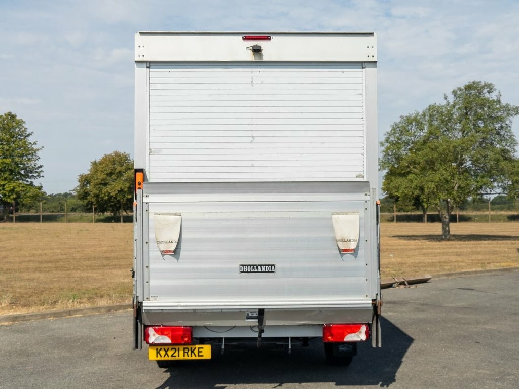 Mercedes-Benz Sprinter 2.1L Progressive White #4
