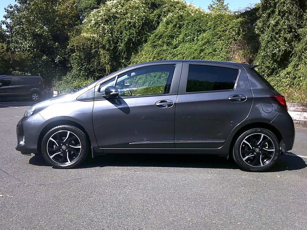 Toyota Yaris 1.33 Design BD16OWU  #4