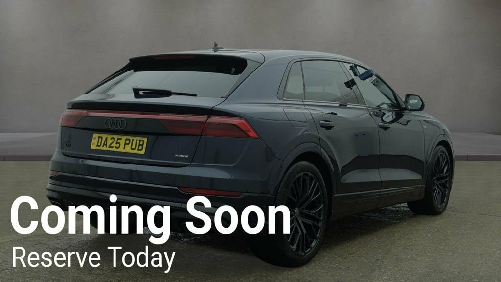 Audi Q8 3L Black Edition Blue