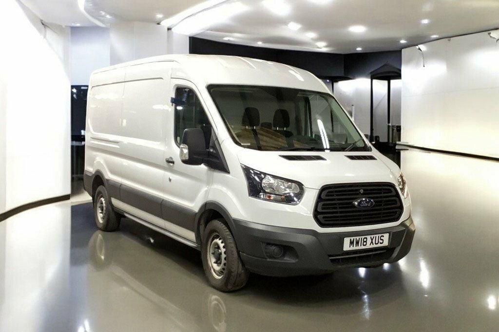 Ford Transit Custom Mpv White