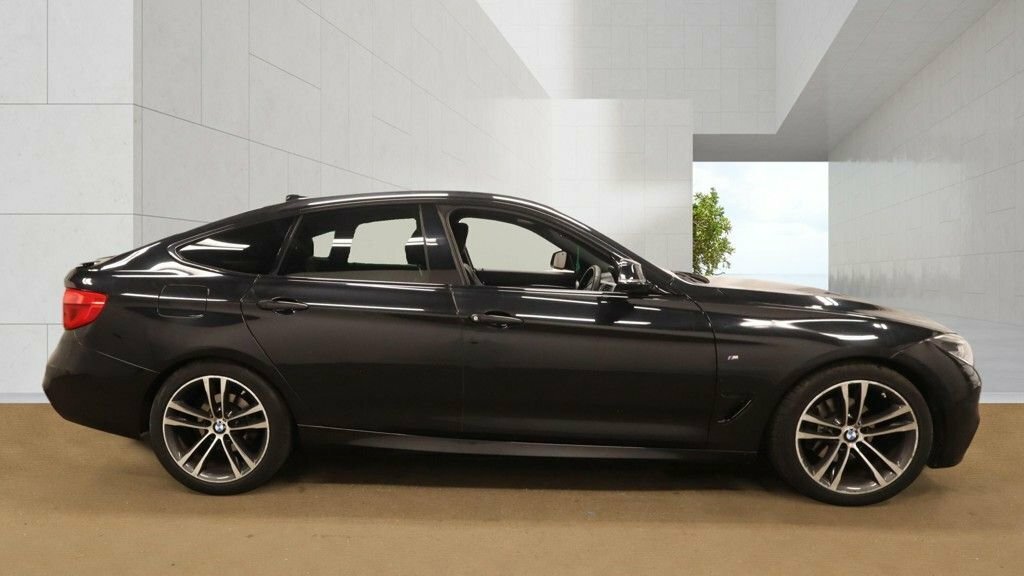 BMW 3 Series Gran Turismo 2L M Sport Black #2