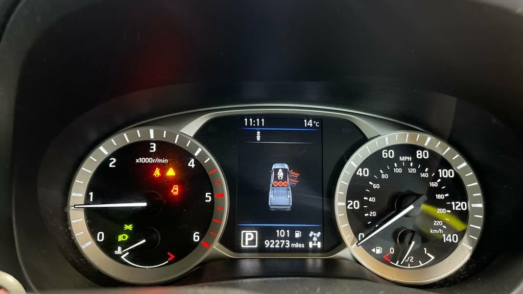 Nissan Navara 2.3 Dci Tekna 4Wd Euro 6 Sunroof Grey #11