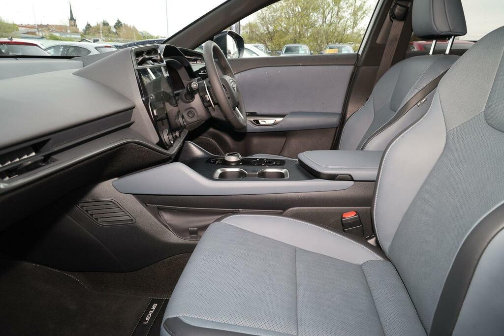 Lexus RZ 350E 77Kwh Premium Plus Suv 224 MC75HXB Blue #5
