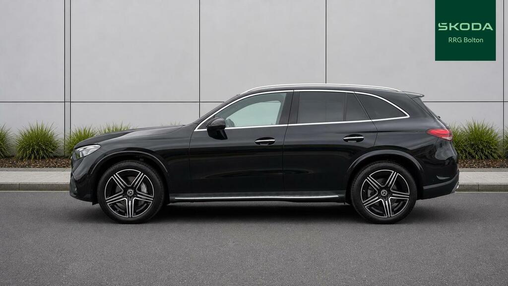 Mercedes-Benz GLC Class 220D 4Matic Amg Line Premium 9G-tronic KW23JYN Black #4