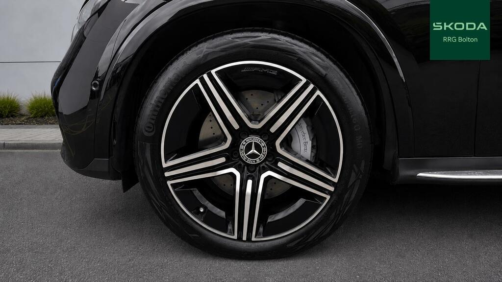 Mercedes-Benz GLC Class 220D 4Matic Amg Line Premium 9G-tronic KW23JYN Black #5