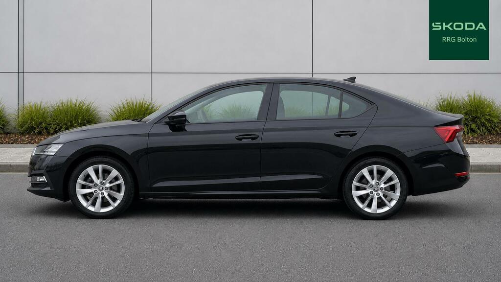Skoda Octavia 1.5 Tsi Se L Dsg Black #4