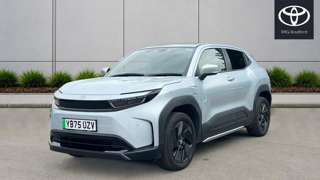 Toyota Urban Cruiser 61Kwh Design Silver #3