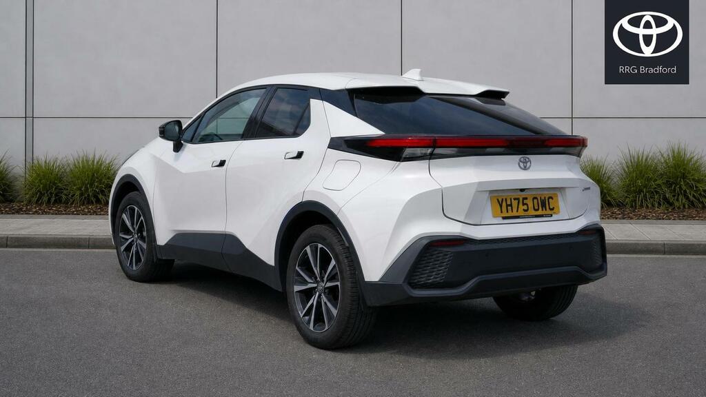 Toyota C-Hr 2.0 Vvt 13.6Kwh Design Cvt Euro 6 Ss YH75OWC White #6