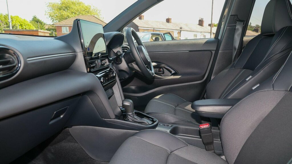 Toyota Yaris Cross 1.5 Vvt-h Excel E-cvt Euro 6 Ss MA75BWD Grey #5