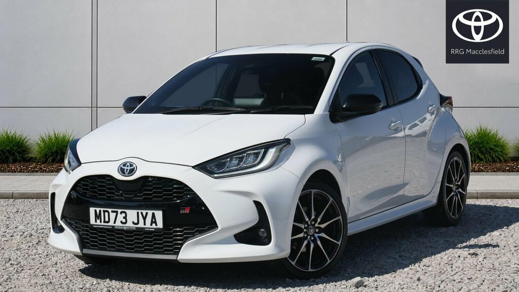 Toyota Yaris 1.5 Vvt-h Gr Sport E-cvt Euro 6 Ss MD73JYA White #3