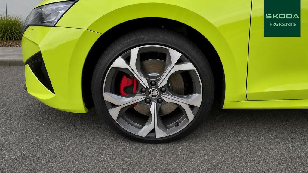 Skoda Octavia 2.0 Tsi Vrs Dsg Green #5