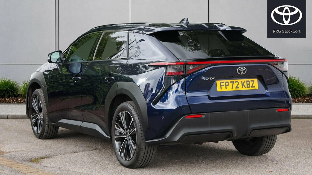 Toyota bZ4X 71.4Kwh Vision 11Kw Obc Blue #4