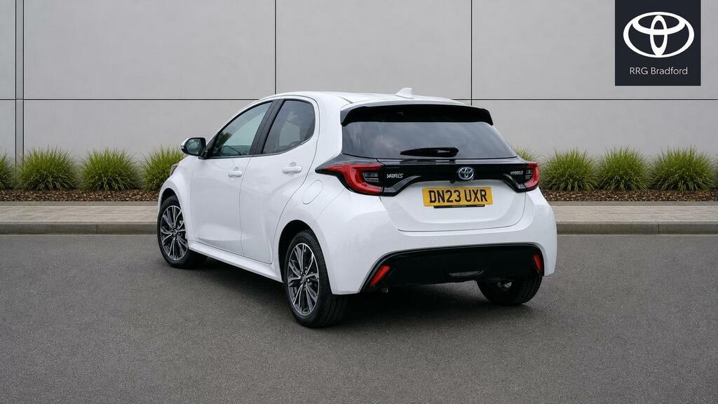 Toyota Yaris 1.5 Vvt-h Excel E-cvt Euro 6 Ss DN23UXR White #6