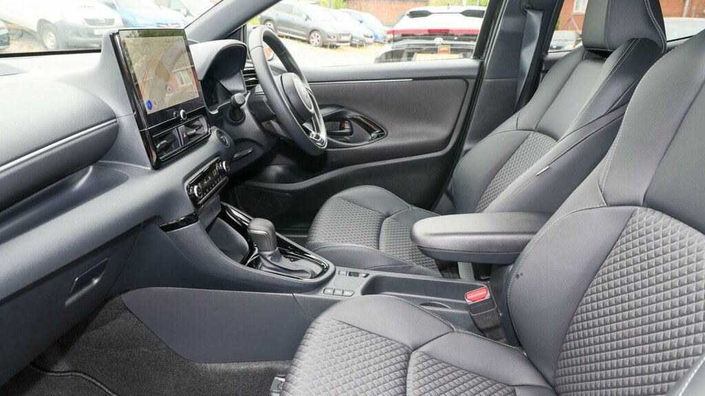 Toyota Yaris 1.5 Vvt-h Excel E-cvt Euro 6 Ss MD75LNZ Black #5