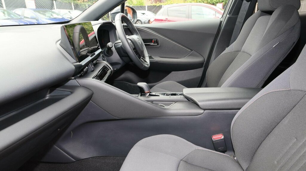 Toyota C-Hr 1.8 Vvt-h Design Cvt Euro 6 Ss FL75OXN Grey #5