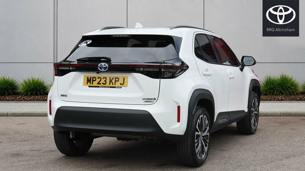 Toyota Yaris Cross 1.5 Vvt-h Excel E-cvt Awd Euro 6 Ss MP23KPJ White #2