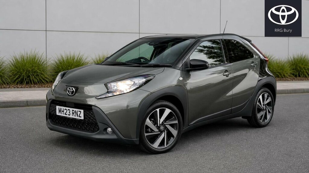 Toyota Aygo X 1.0 Vvt-i Edge Euro 6 Ss MH23RNZ Green #3