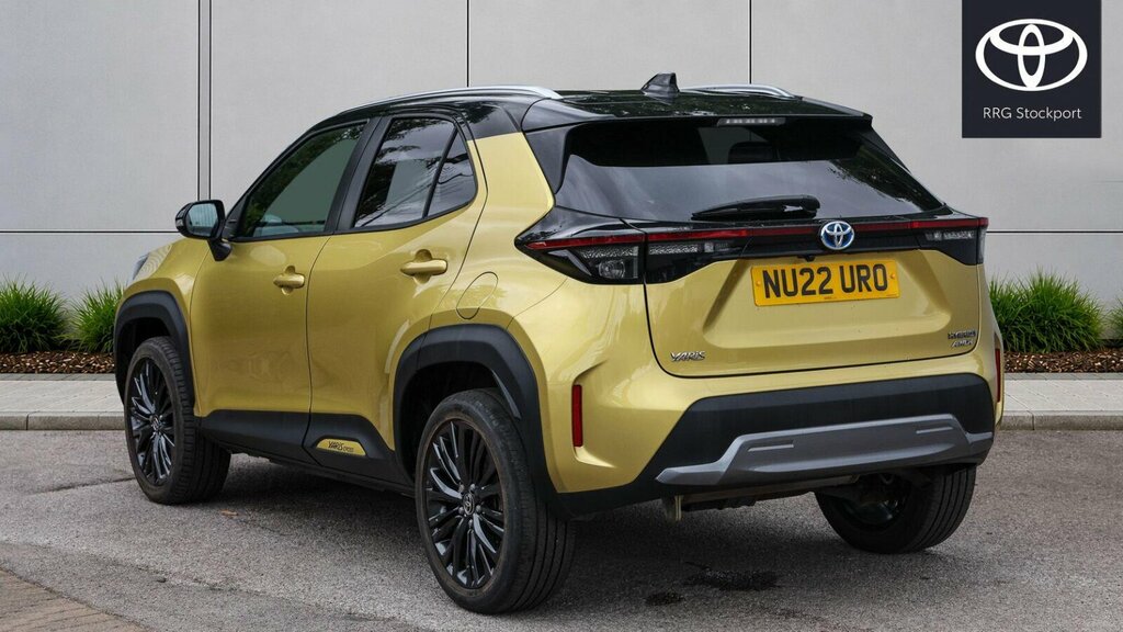 Toyota Yaris Cross 1.5 Vvt-h Dynamic E-cvt Awd Euro 6 Ss NU22URO Yellow #4