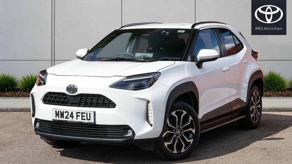 Toyota Yaris Cross 1.5 Vvt-h Design E-cvt Euro 6 Ss MW24FEU White #3
