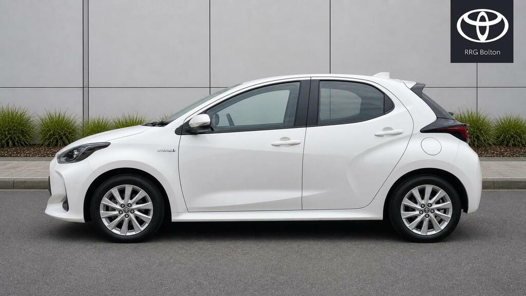Toyota Yaris 1.5 Vvt-h Icon E-cvt Euro 6 Ss NL71FSO White #4