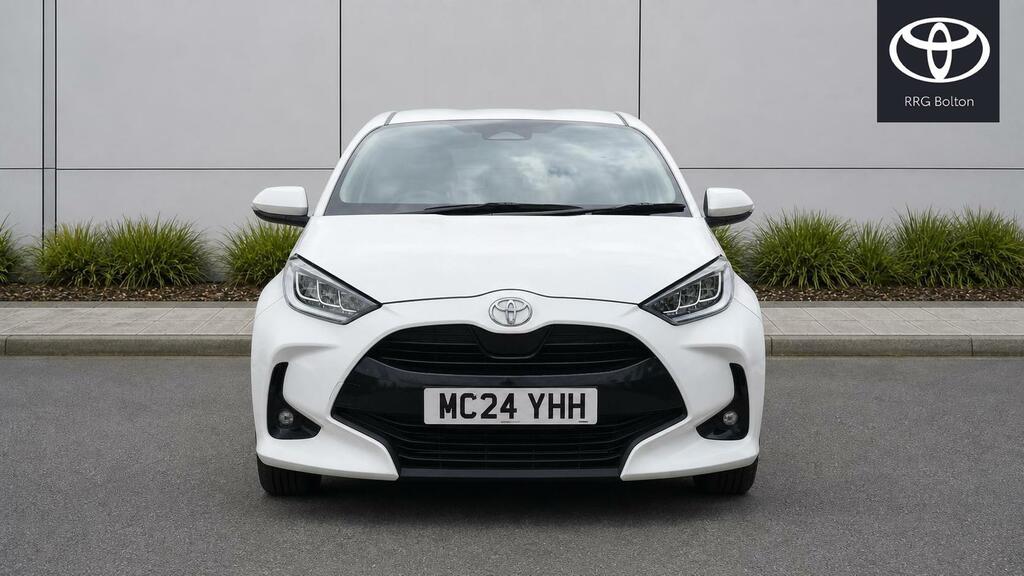 Toyota Yaris 1.5 Vvt-h Design E-cvt Euro 6 Ss MC24YHH White #2